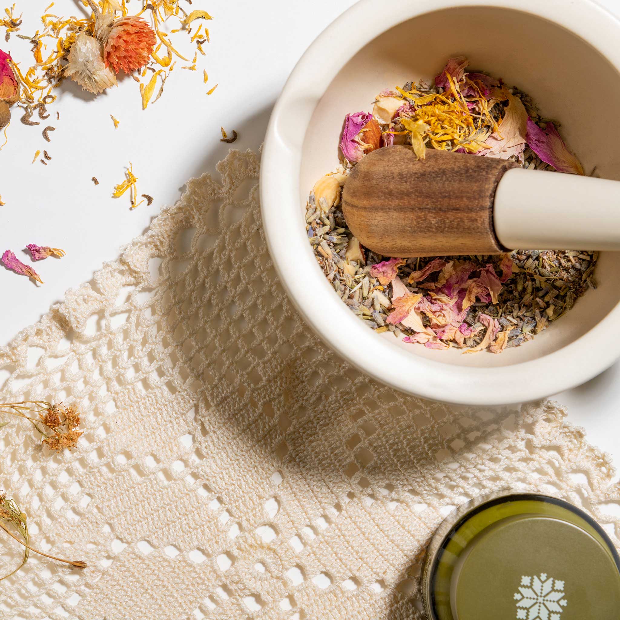 Are Natural Skincare Products Really Better for Your Skin? 5 Benefits of Making the Switch