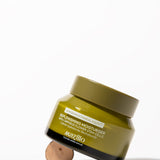 Samodiva’s Ethereal Youth Replenishing Moisturiser Close Up